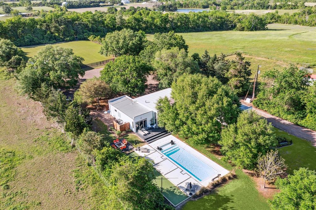3141 W Ueckert Road, Bellville, Texas image 22