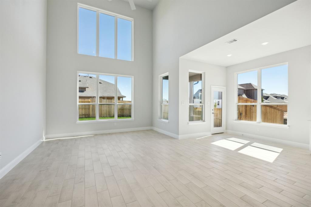 31230 Casanova Drive, Huffman, Texas image 11
