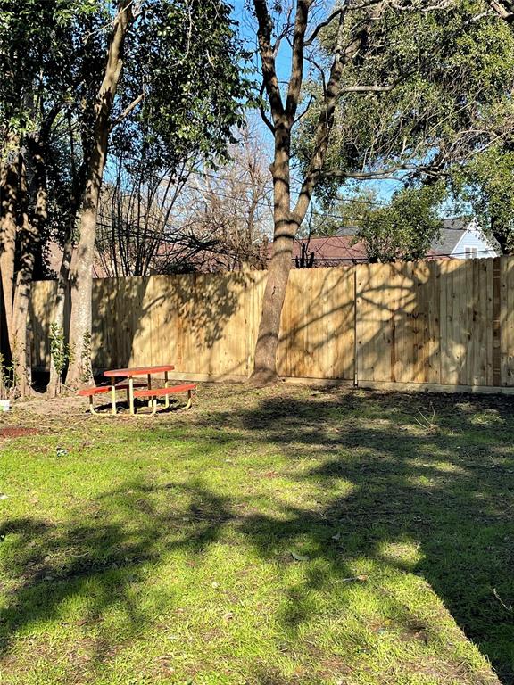1407 Blackburn Drive, Pasadena, Texas image 18