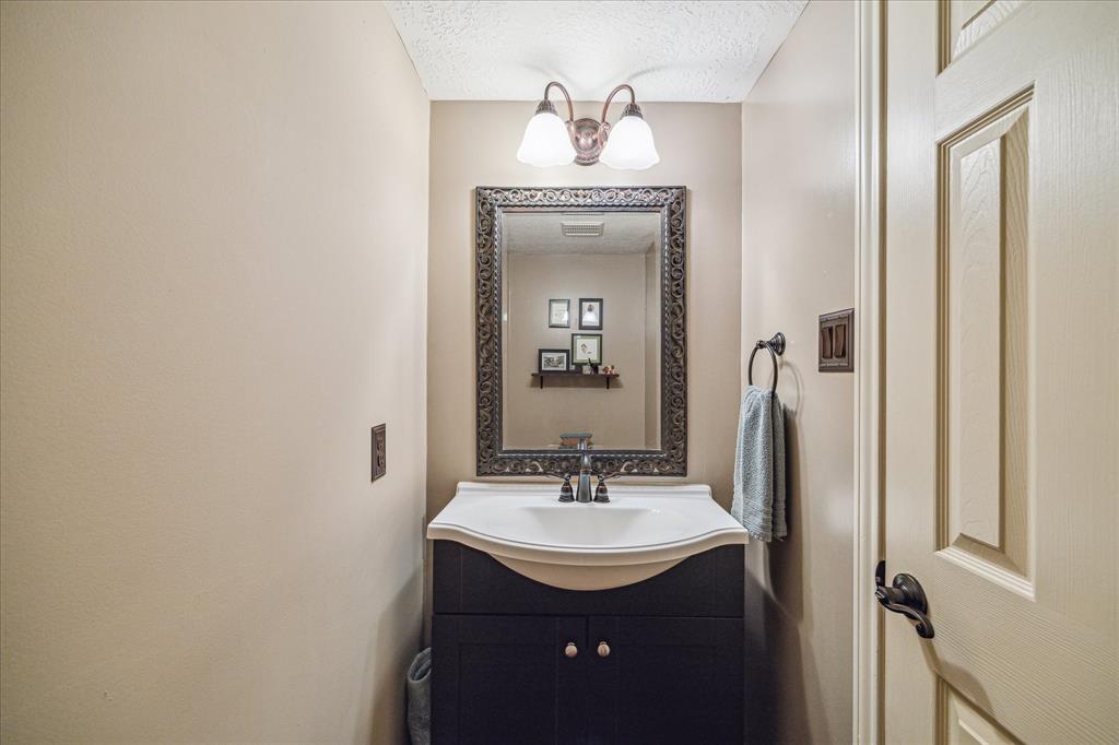6503 Brobeck Court, Sugar Land, Texas image 19