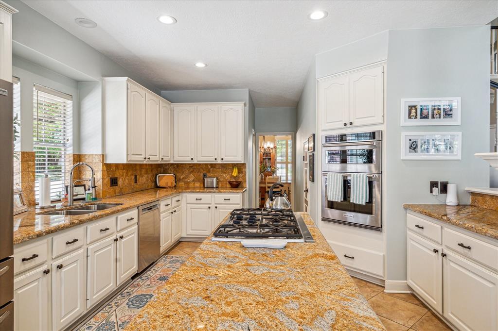 6503 Brobeck Court, Sugar Land, Texas image 12