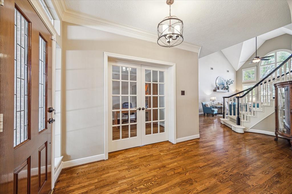 6503 Brobeck Court, Sugar Land, Texas image 4