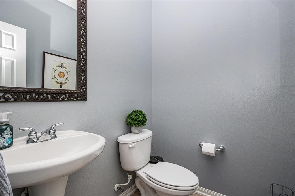 4604 Chaperel Drive, Pearland, Texas image 11