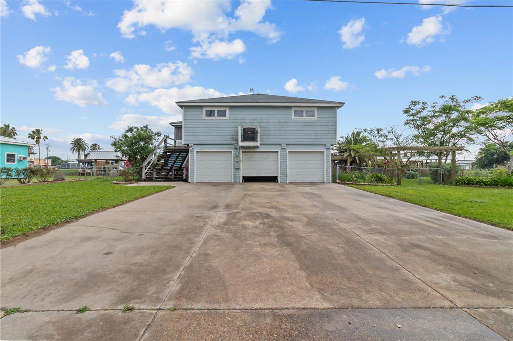 1114 Helen Dowdy, Port Bolivar, Texas image 2