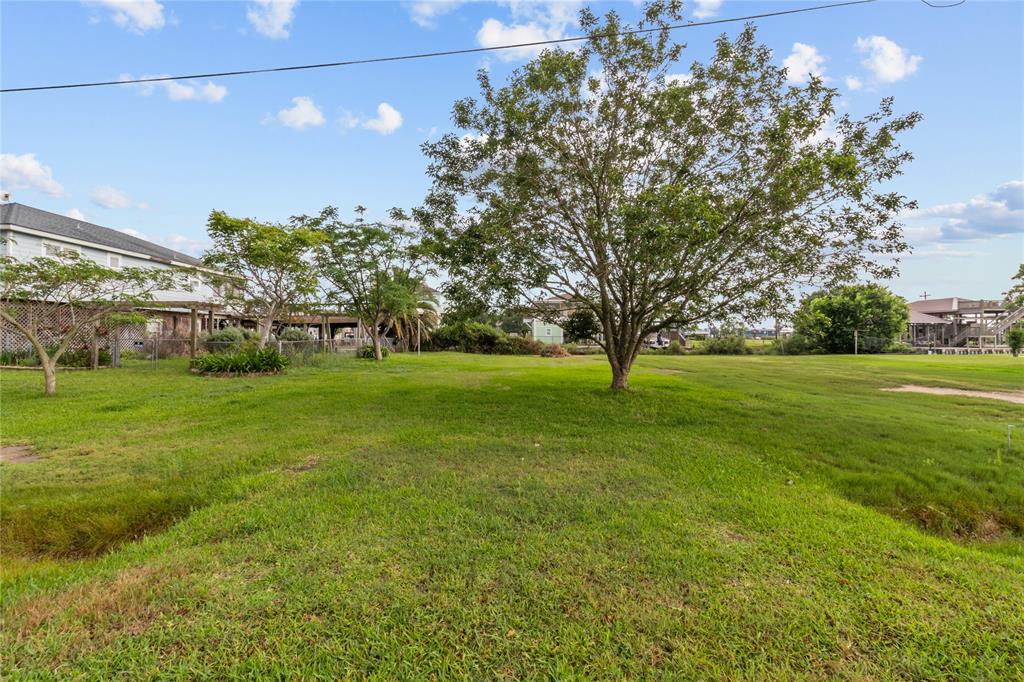 1114 Helen Dowdy, Port Bolivar, Texas image 23