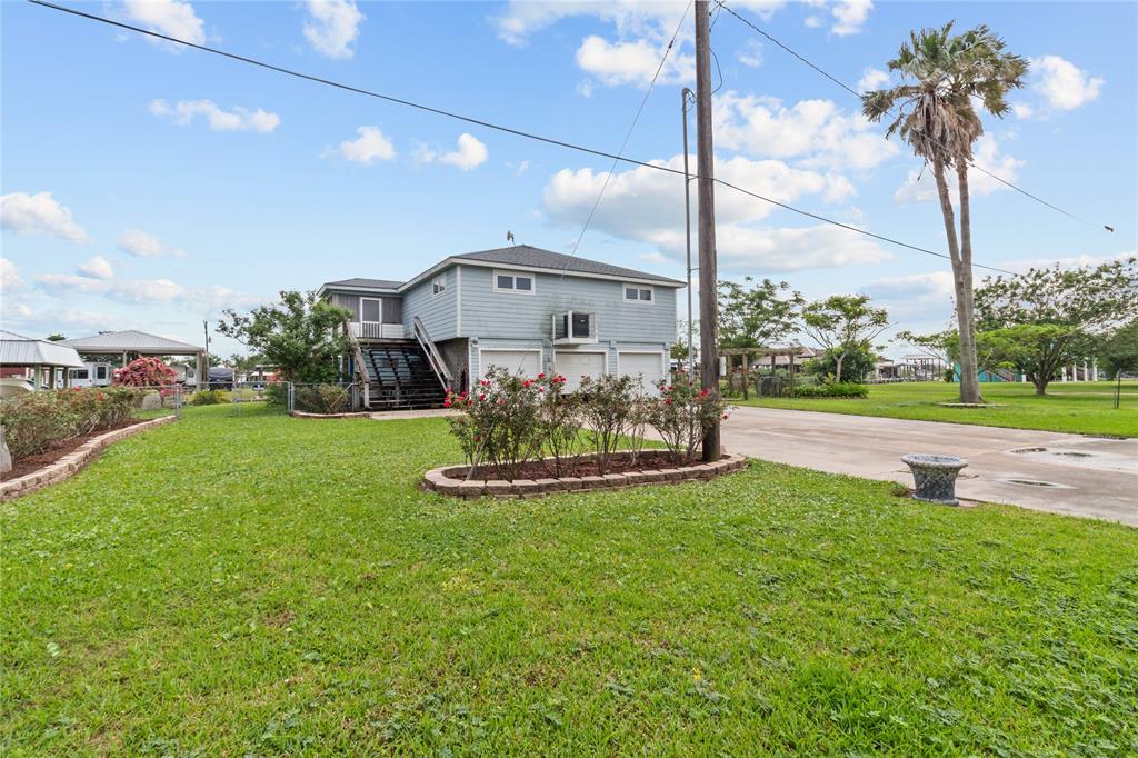 1114 Helen Dowdy, Port Bolivar, Texas image 1