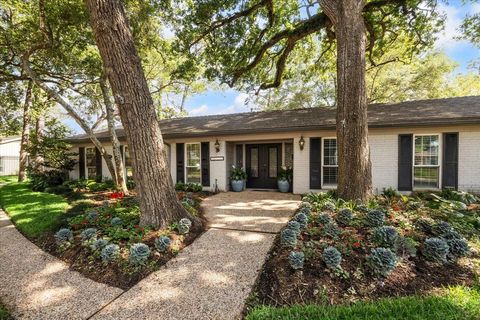 10227 Holly Springs Drive Houston TX 77042