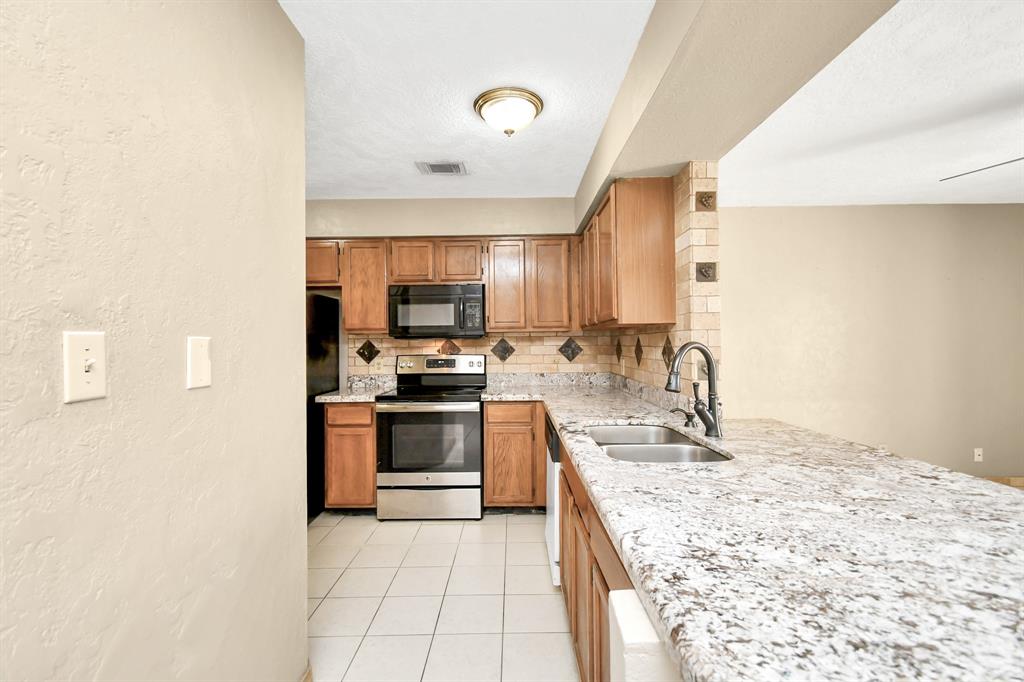 2501 Gulf Freeway #250D, Dickinson, Texas image 11