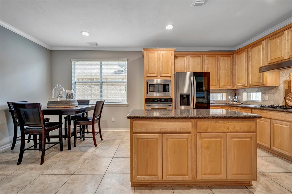 17815 Gables Bend Drive, Tomball, Texas image 14