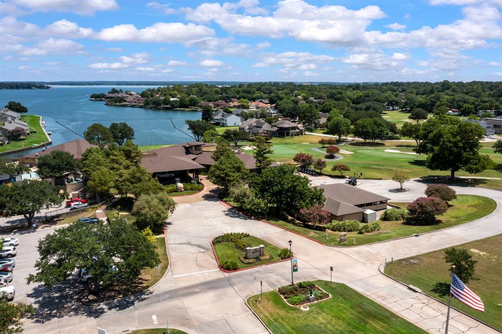 10 April Point Drive #10, Conroe, Texas image 45