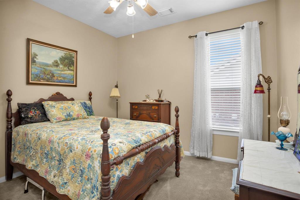 2002 Graystone Hills Drive, Conroe, Texas image 32