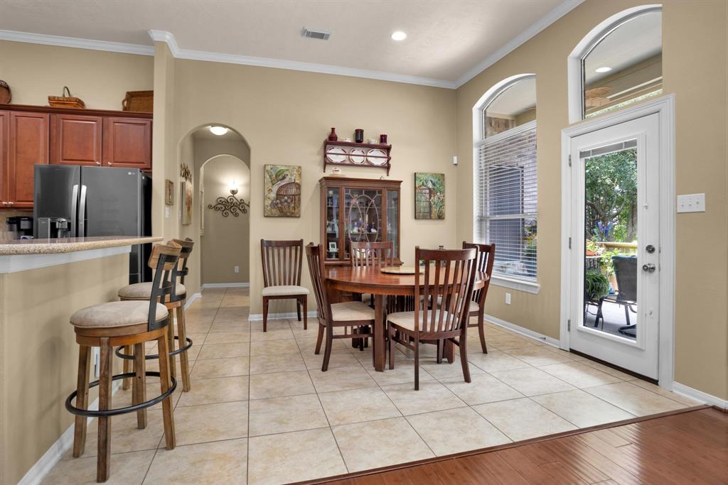 2002 Graystone Hills Drive, Conroe, Texas image 23