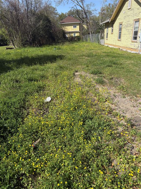 2086 Liberty Street, Beaumont, Texas image 6