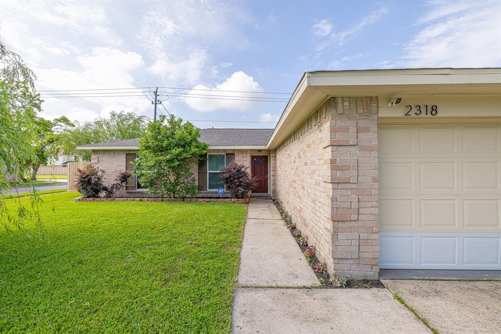 2318 Green Valley Drive