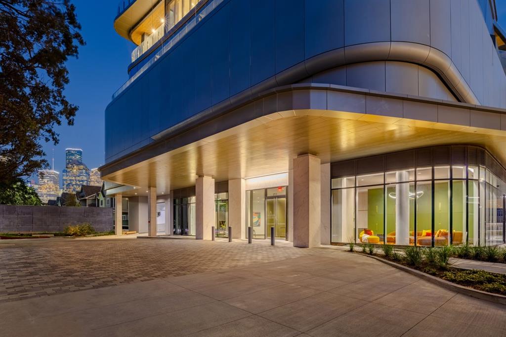 1711 Allen Parkway 2605