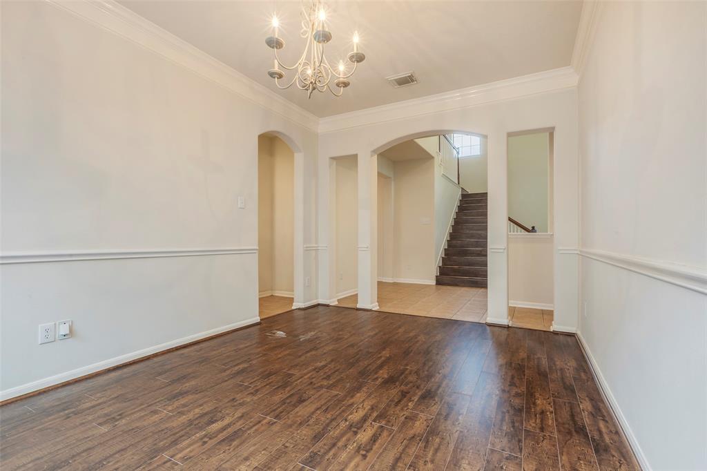 6604 Trenton Lake Lane, Houston, Texas image 6