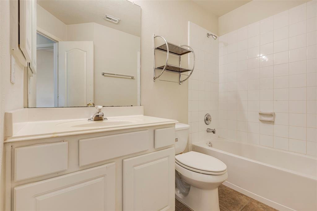 6604 Trenton Lake Lane, Houston, Texas image 36