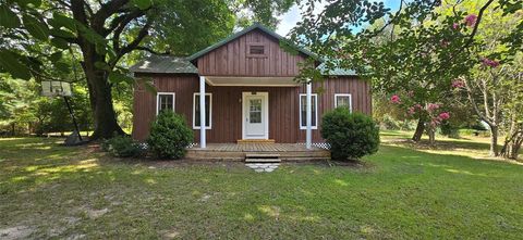 Photo of 2266 Young Road, Livingston, TX 77351 (MLS # 35548202)