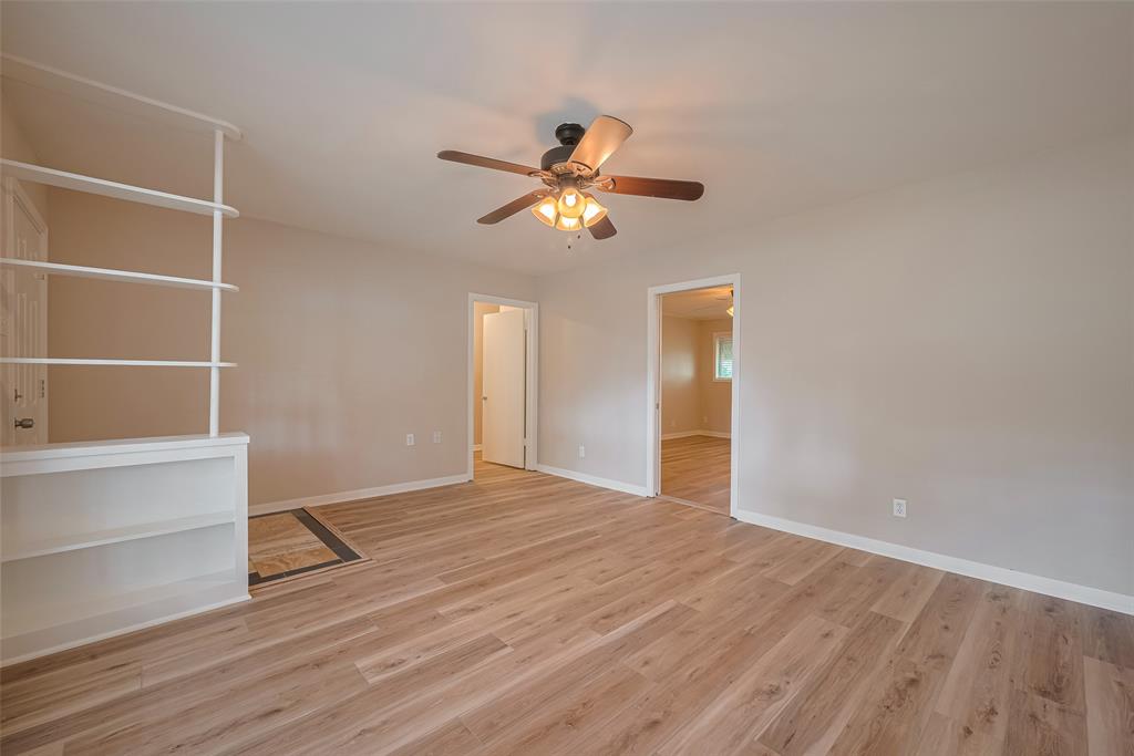614 Kyle Street, Sugar Land, Texas image 9