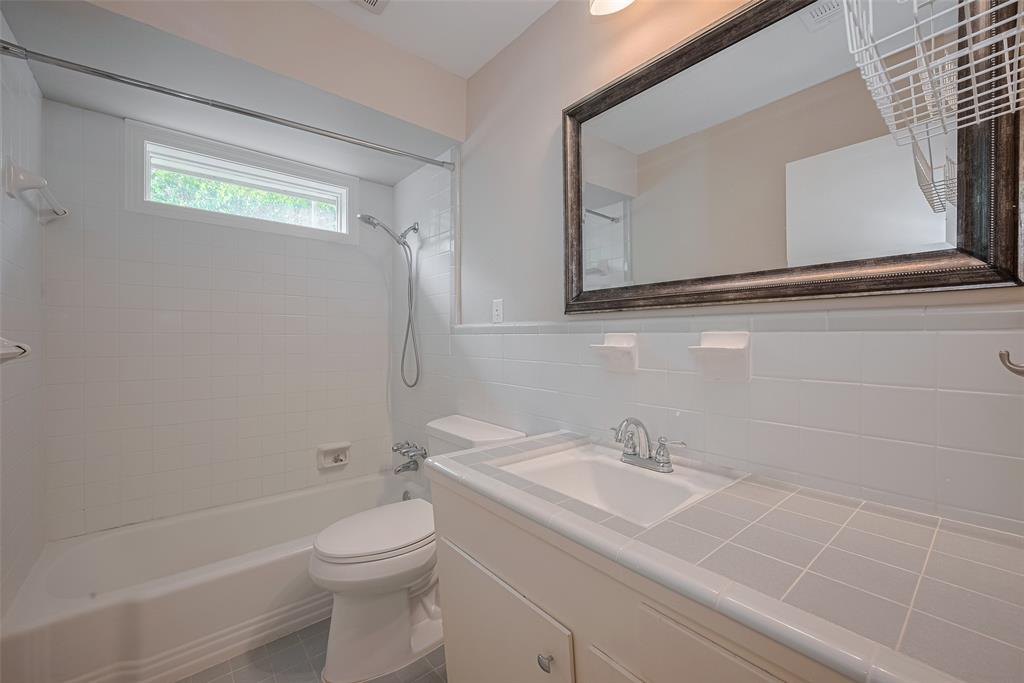 614 Kyle Street, Sugar Land, Texas image 21