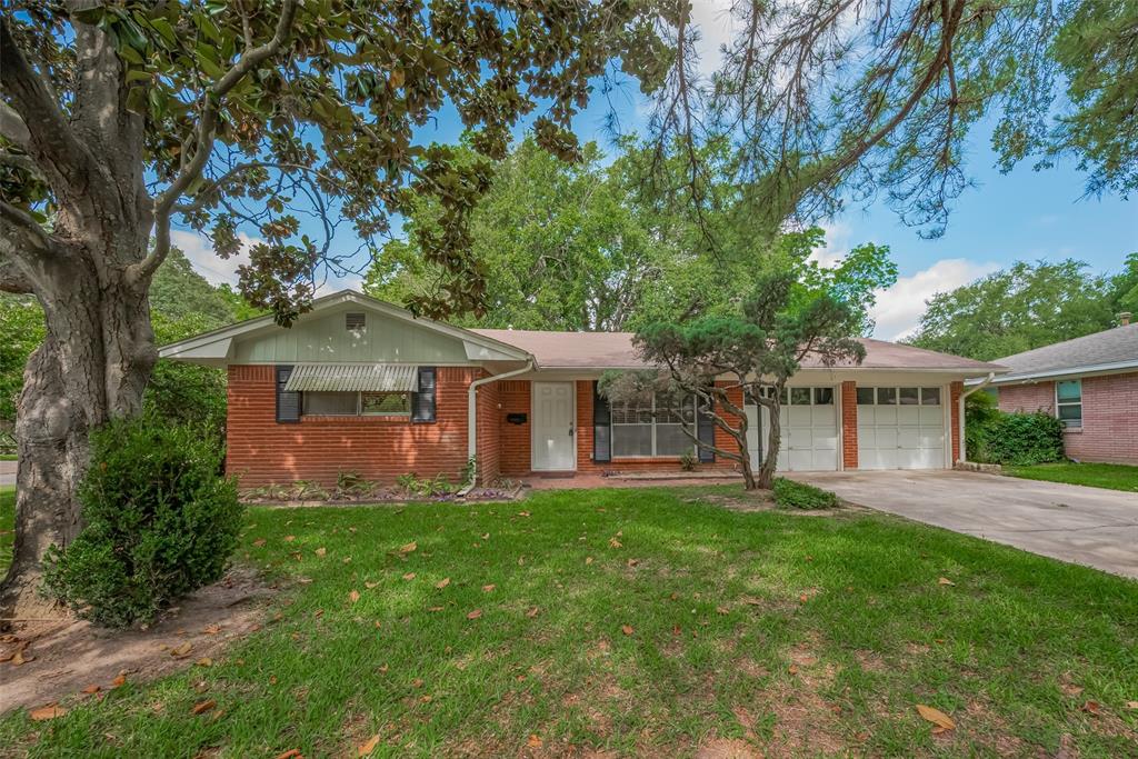 614 Kyle Street, Sugar Land, Texas image 1