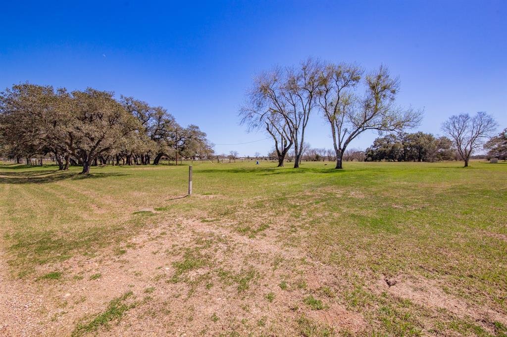 2631 Benbow Road, Inez, Texas image 8