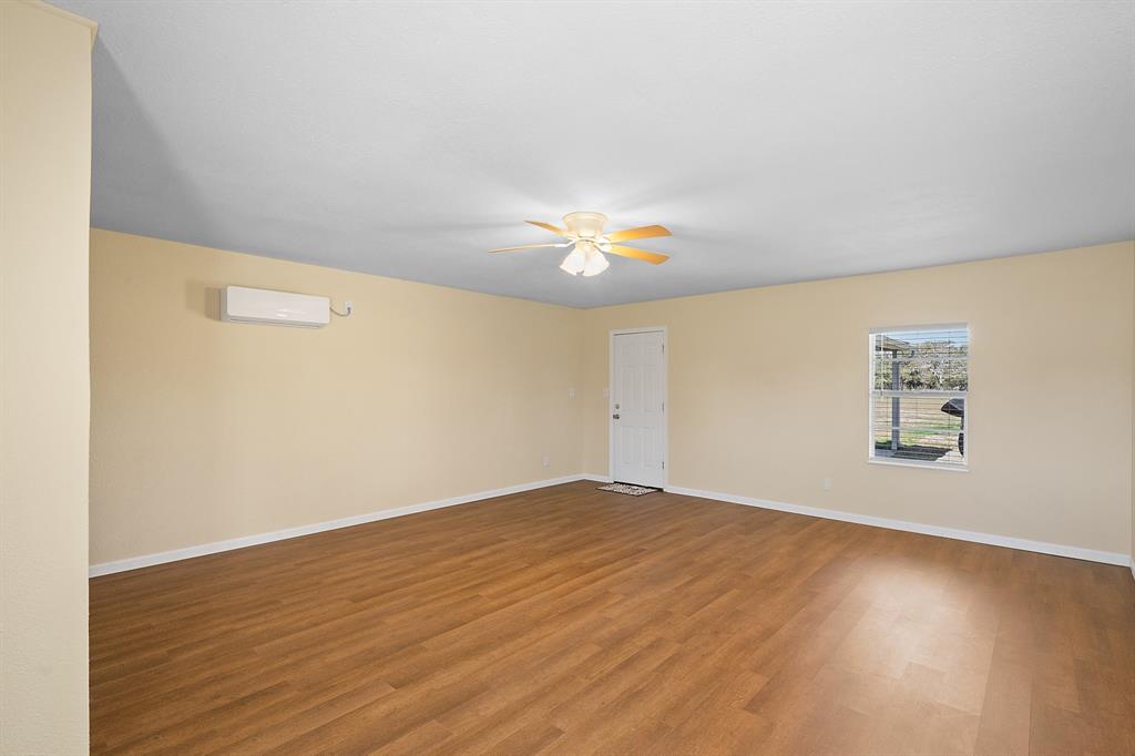 2631 Benbow Road, Inez, Texas image 24