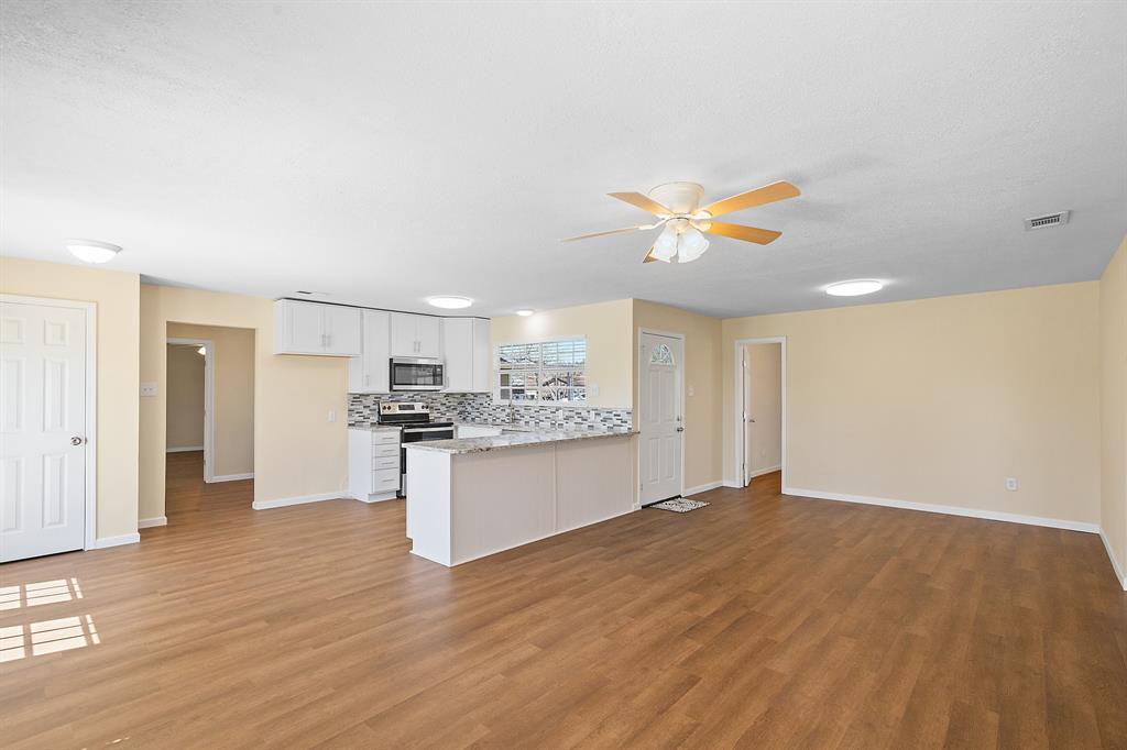2631 Benbow Road, Inez, Texas image 23