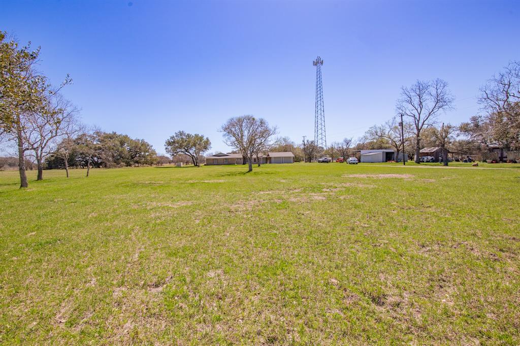 2631 Benbow Road, Inez, Texas image 10