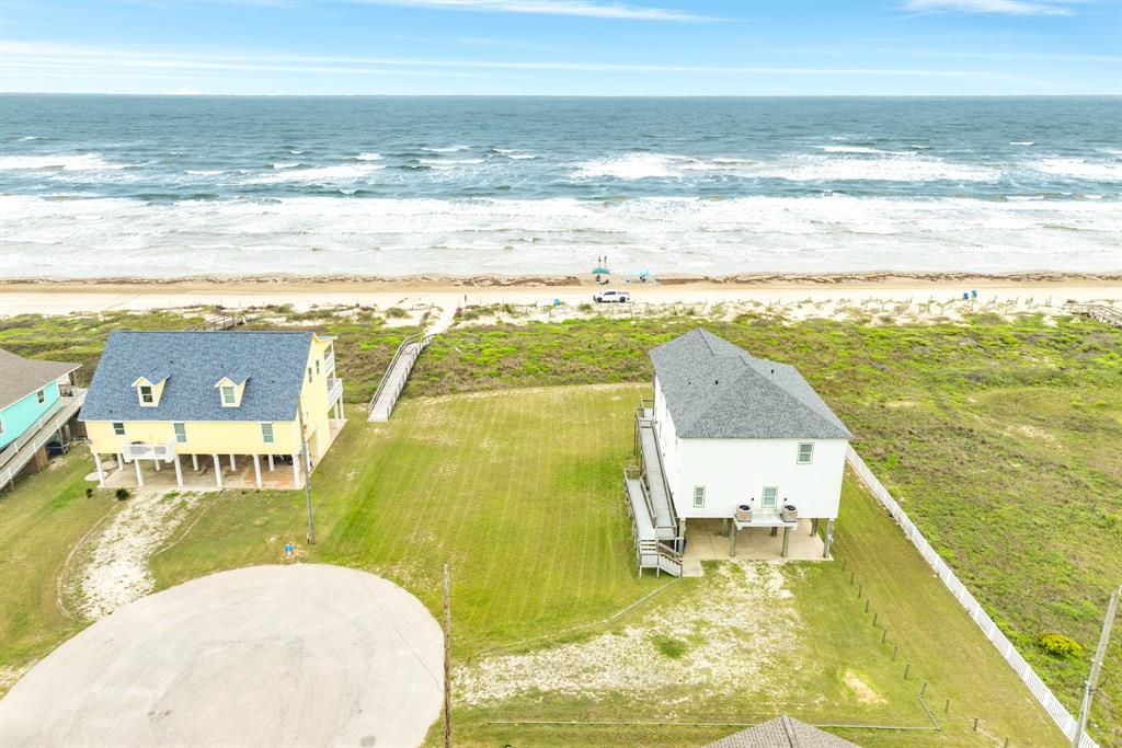 6 Velasco Shores Drive, Surfside Beach, Texas image 2