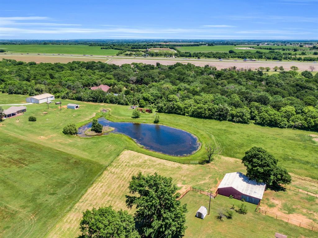 9840 County Road 305, Grandview, Texas image 14