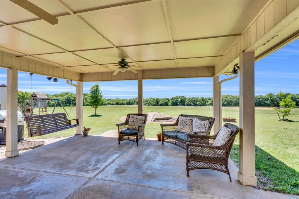9840 County Road 305, Grandview, Texas image 6