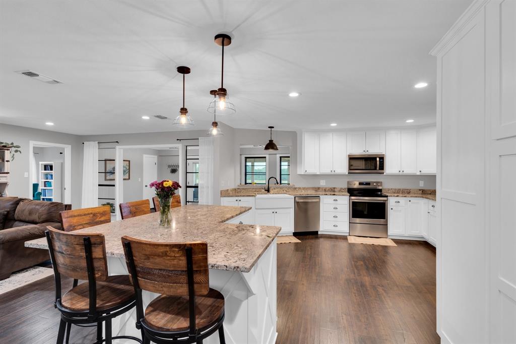 9840 County Road 305, Grandview, Texas image 27
