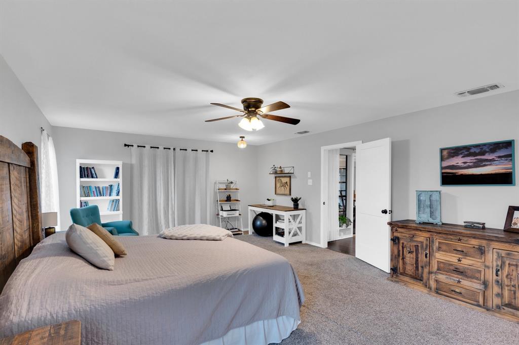 9840 County Road 305, Grandview, Texas image 33