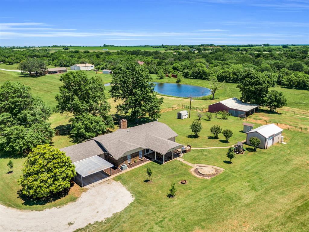9840 County Road 305, Grandview, Texas image 1