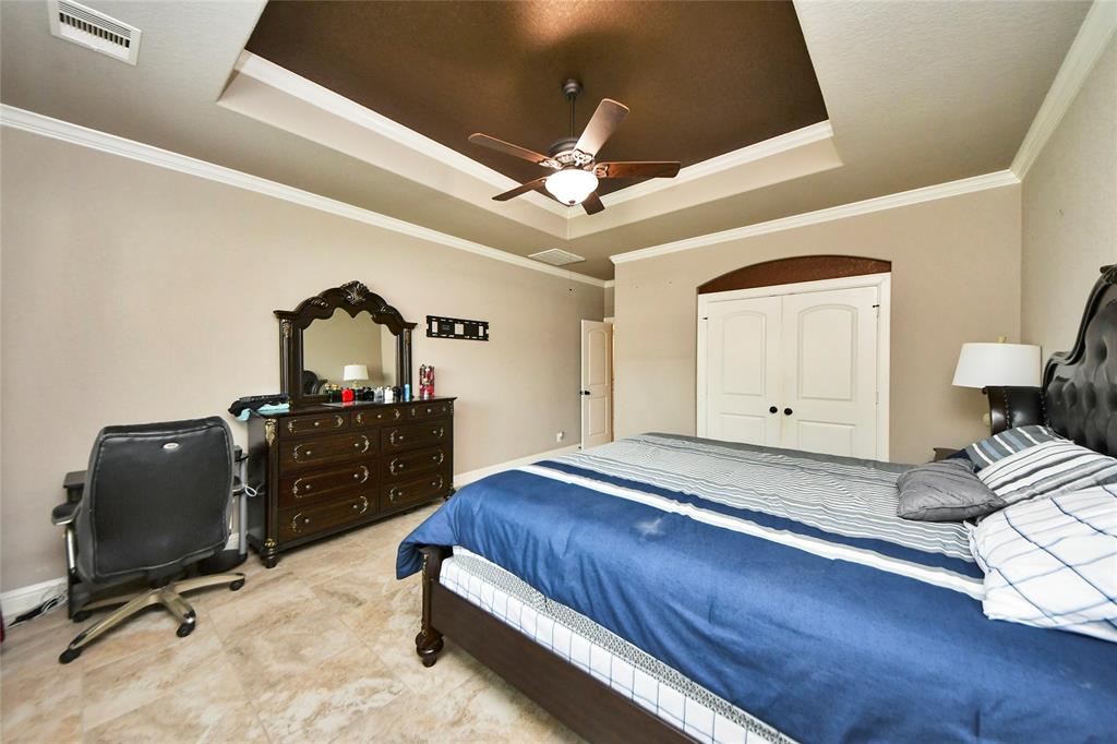 31602 Hummingbird Oak Drive, Hockley, Texas image 27