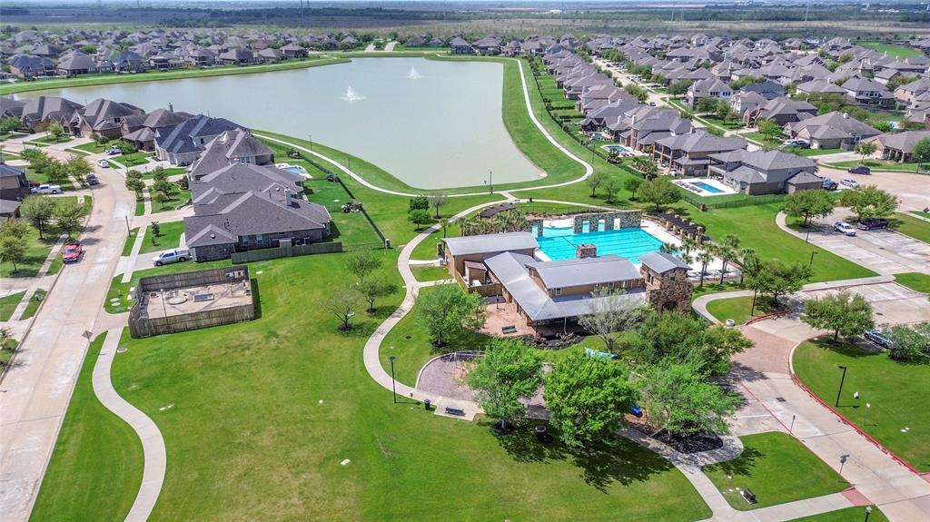 31602 Hummingbird Oak Drive, Hockley, Texas image 35