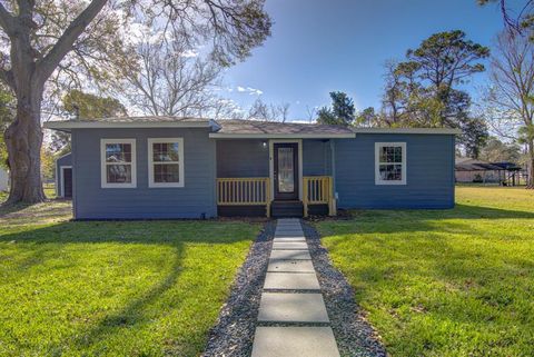 A home in Alvin