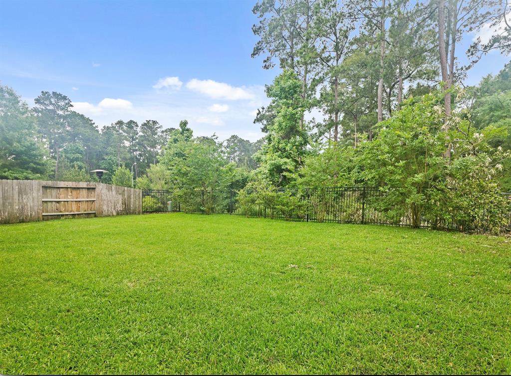 514 Pearl View Lane, Pinehurst, Texas image 26