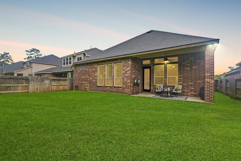 514 Pearl View Lane, Pinehurst, Texas image 24