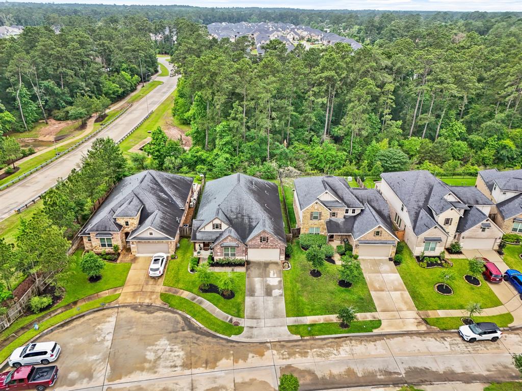 514 Pearl View Lane, Pinehurst, Texas image 4