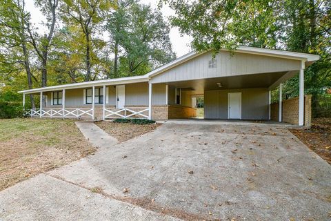 Manufactured Home in Huntsville TX 3240 Kingston Drive.jpg