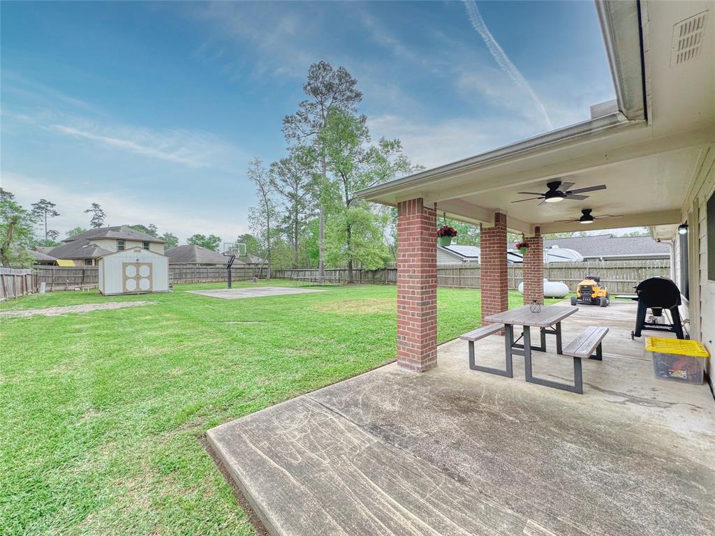16626 Convoy Court, Crosby, Texas image 2