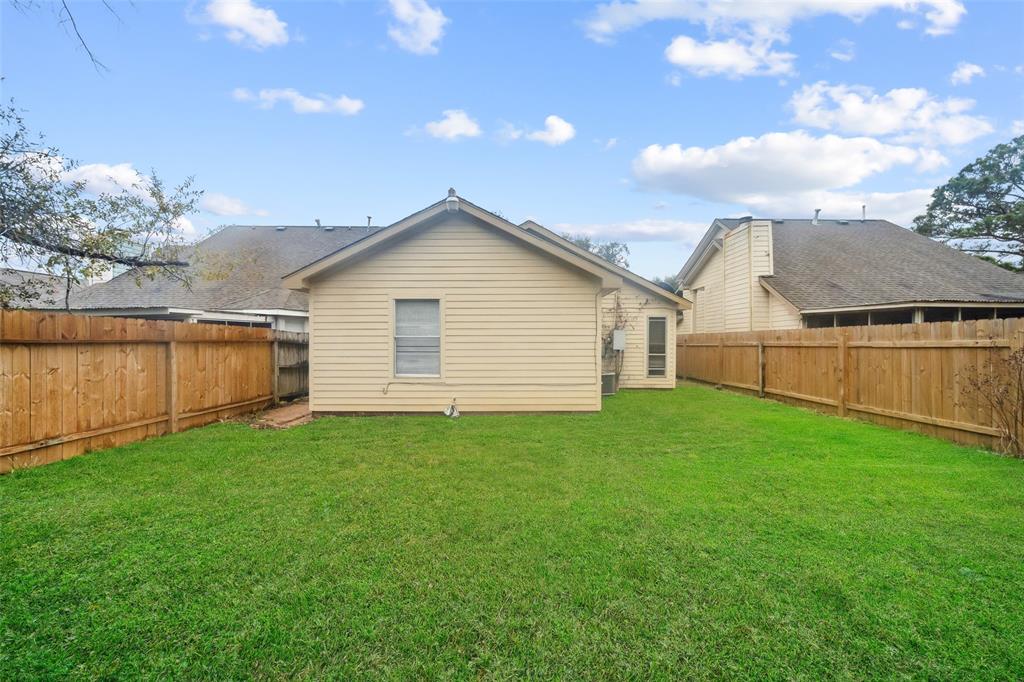 19527 Shady Bank Drive, Tomball, Texas image 21