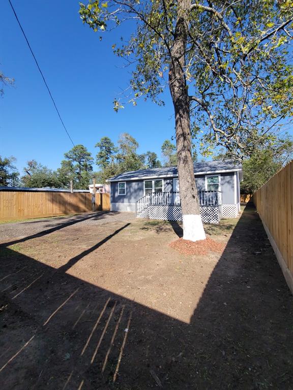 530 Pine Lane, Crosby, Texas image 6