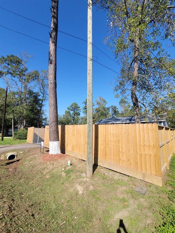 530 Pine Lane, Crosby, Texas image 10