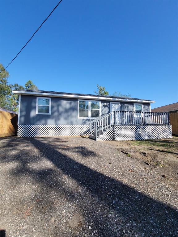 530 Pine Lane, Crosby, Texas image 3