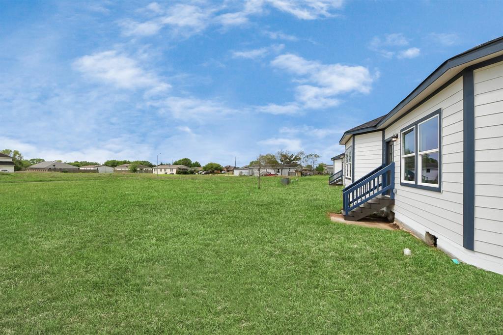 3531 Brook Valley Drive, Brookshire, Texas image 29