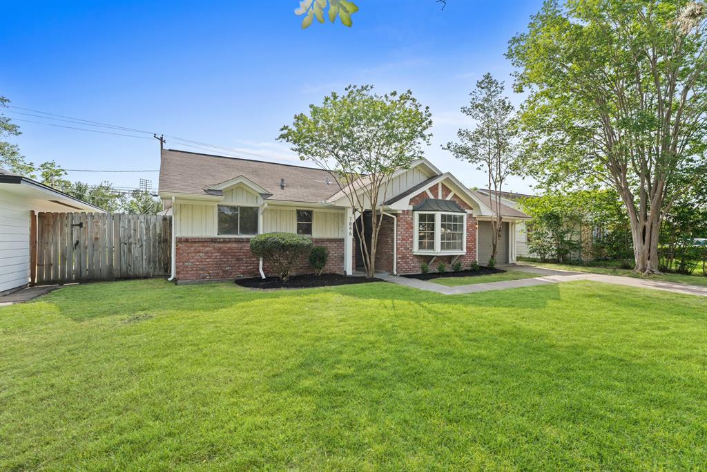 7846 Marinette Drive