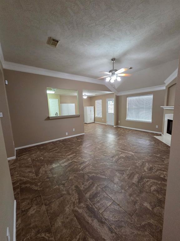 9325 Sioux Drive, La Porte, Texas image 11